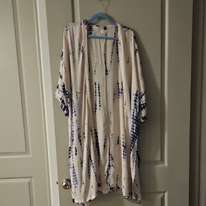 Mud Pie Pale Pink and Navy Kimono